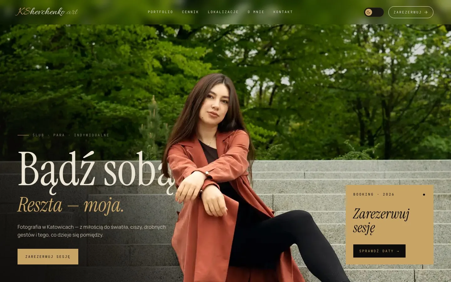 Ekran: Strona fotografki z portfolio, cennikiem i mapą lokalizacji 1